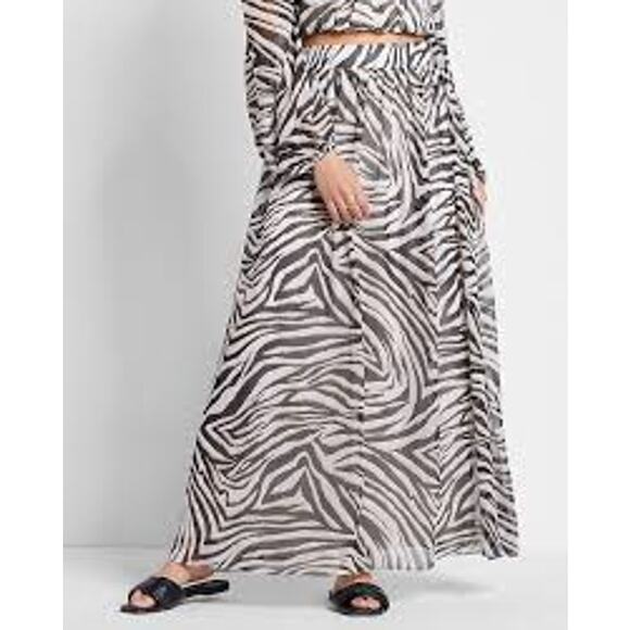 Express x Rachel Zoe Animal Print Maxi Skirt NWT - Picture 1 of 5